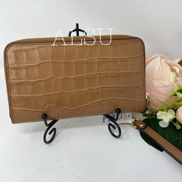 Michael Kors 💥SALE!💥 Flat LG Phone Case Wallet Embossed Le 35F9GTVW7E - Picture 2 of 5